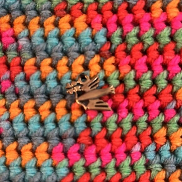 Hand crocheted purse   - Picture 2 of 6